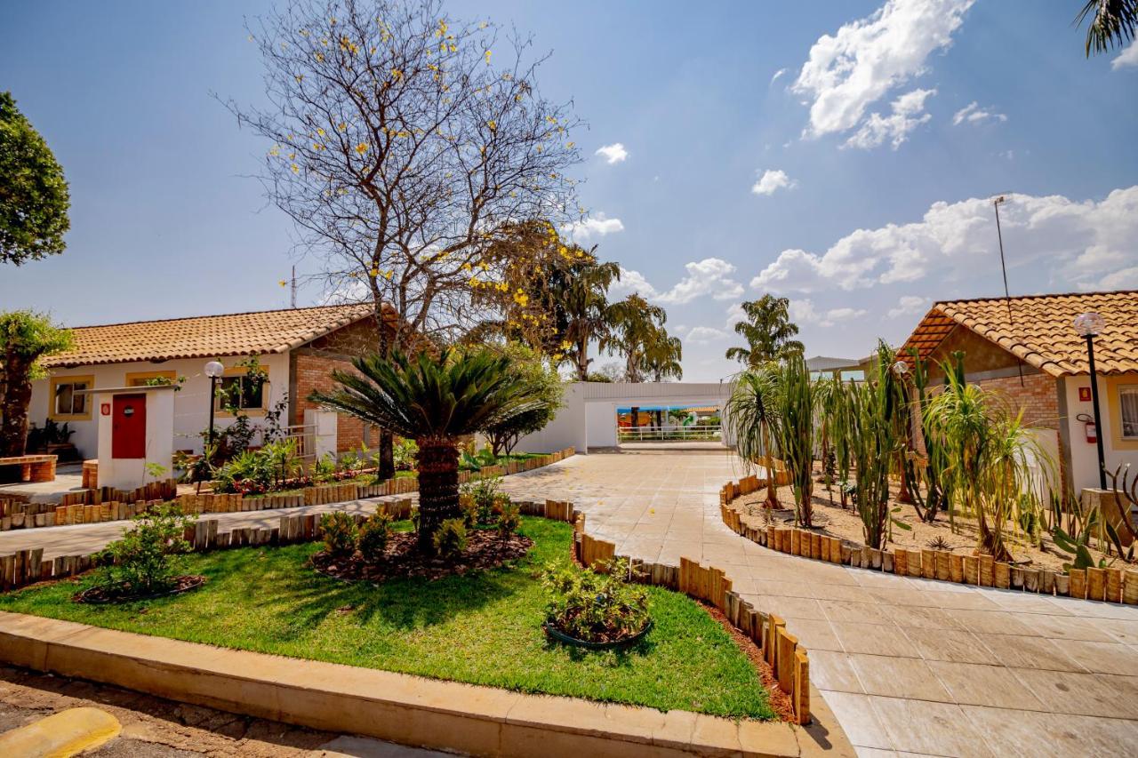 Diroma Resort Com Um Dia No Acqua Park Caldas Novas Exteriér fotografie