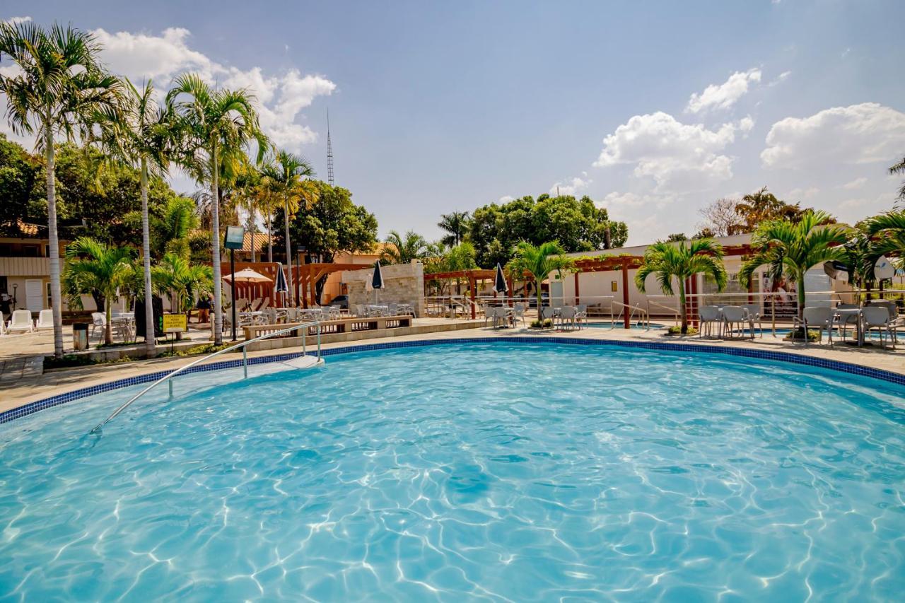 Diroma Resort Com Um Dia No Acqua Park Caldas Novas Exteriér fotografie
