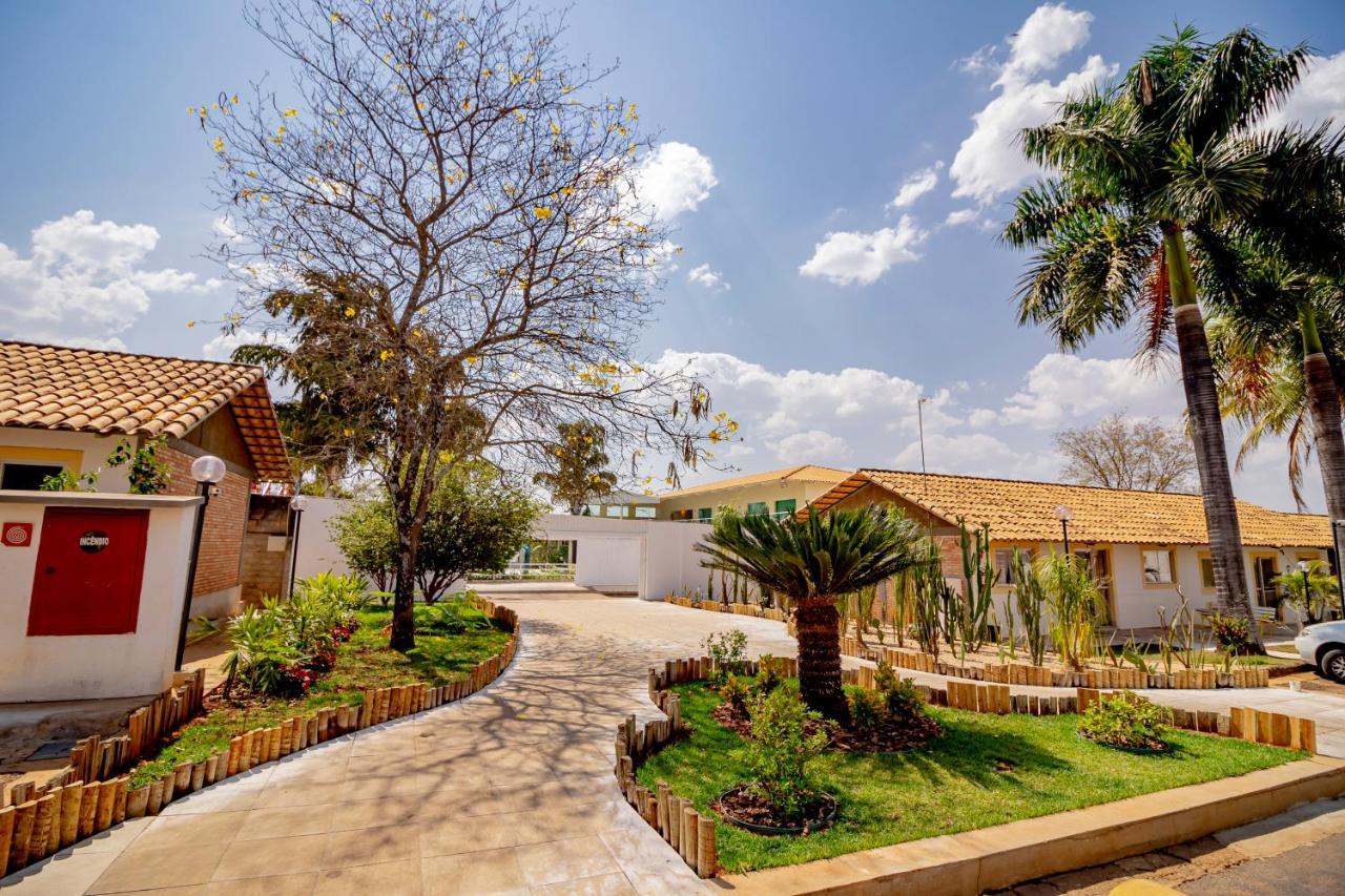 Diroma Resort Com Um Dia No Acqua Park Caldas Novas Exteriér fotografie