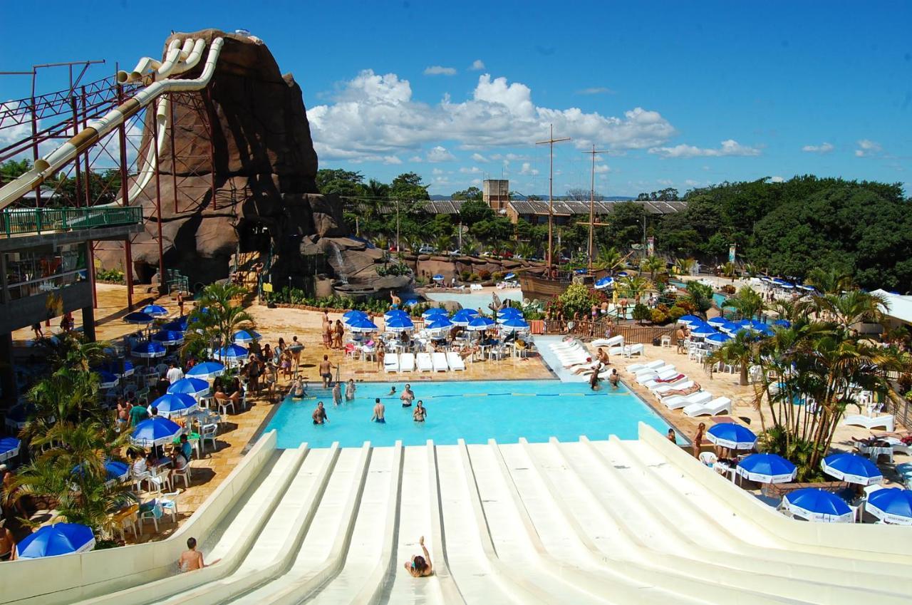 Diroma Resort Com Um Dia No Acqua Park Caldas Novas Exteriér fotografie