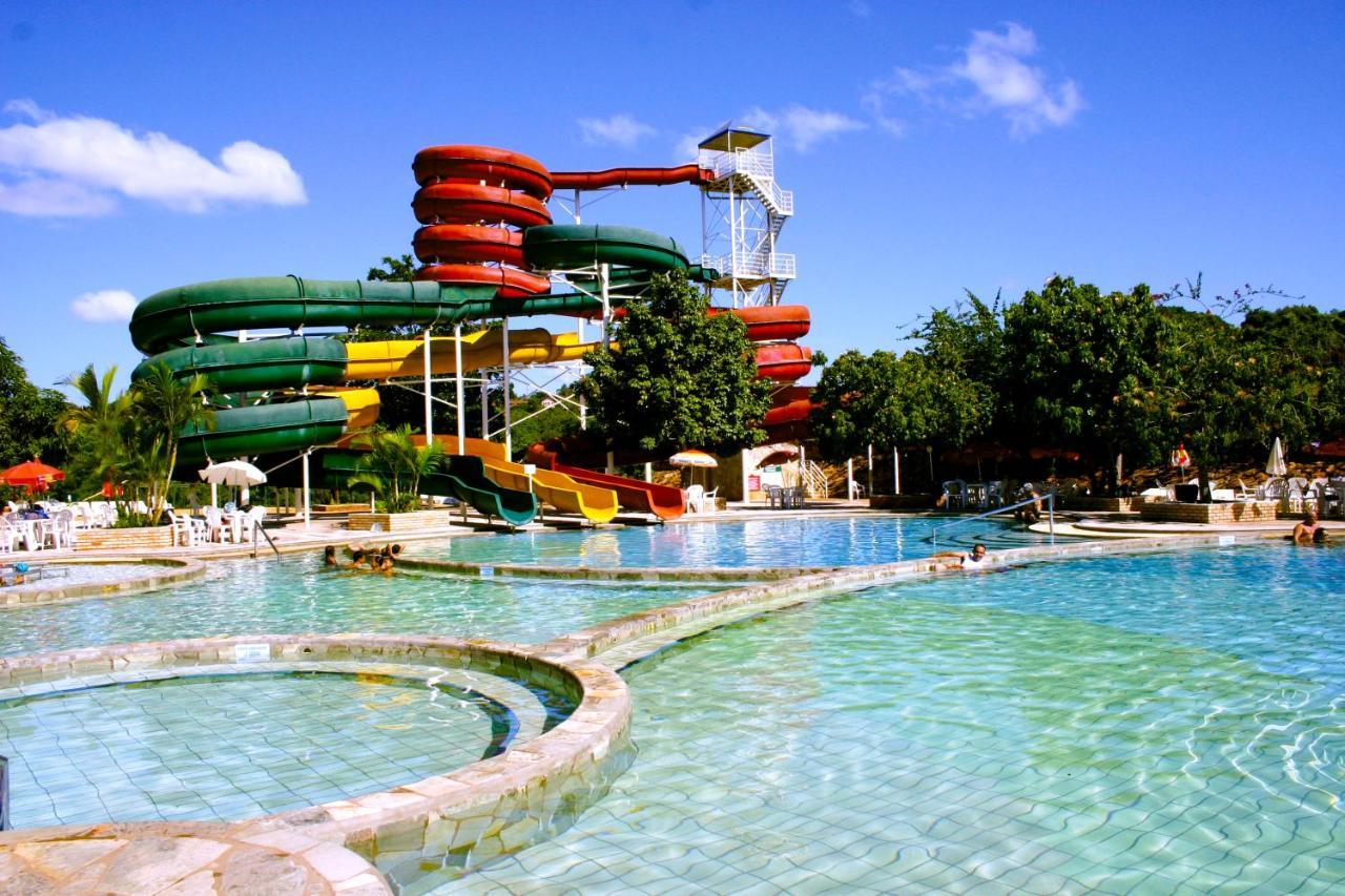 Diroma Resort Com Um Dia No Acqua Park Caldas Novas Exteriér fotografie